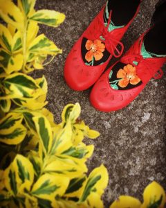 Nasturtium socks with nasturtium flowers style by ModSocks with red oxford shoes.