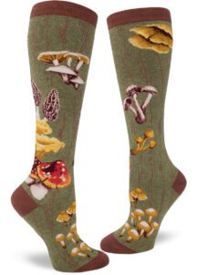 Mushroom knee socks in moss green